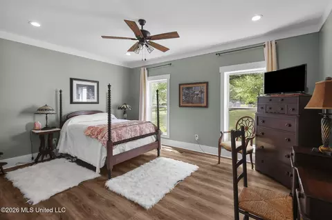 Bedroom - 101 Lakeview Rd, Brandon, MS 39047 photo 7 of 11