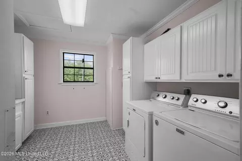 Other - 101 Lakeview Rd, Brandon, MS 39047 photo 6 of 35