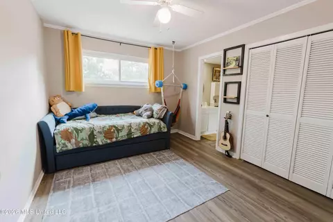 Bedroom - 69 Sycamore Ln, Brandon, MS 39042 photo 4 of 5