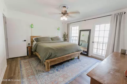 Bedroom - 69 Sycamore Ln, Brandon, MS 39042 photo 2 of 5