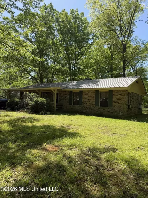 1028 Busy Corner Rd, Gloster, MS 39638