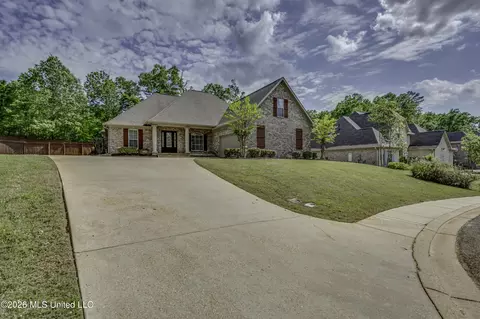 211 Iron Horse, Brandon, MS 39042