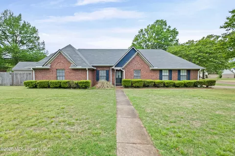 5267 Peach Trail Cv, Southaven, MS 38671