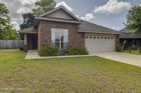 13743 Windwood Dr, Gulfport, MS 39503