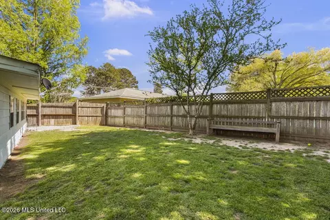Exterior - 303 Cox Ferry Rd, Flora, MS 39071 photo 2 of 6