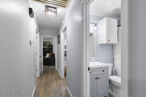 Entry Way - 303 Cox Ferry Rd, Flora, MS 39071 photo 2 of 2