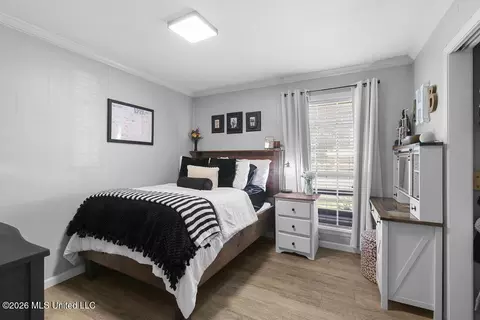 Bedroom - 303 Cox Ferry Rd, Flora, MS 39071 photo 5 of 5