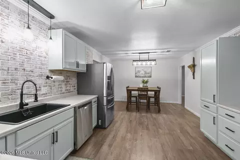 Kitchen - 303 Cox Ferry Rd, Flora, MS 39071 photo 5 of 5