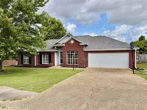 128 Warrior Ln, Clinton, MS 39056