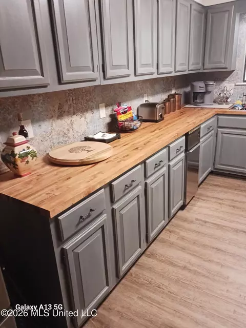 Kitchen - 3337 Monans Rill Cv, Hernando, MS 38632 photo 1 of 2