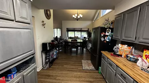 Entry Way - 3337 Monans Rill Cv, Hernando, MS 38632 photo 1 of 2