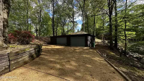 Exterior - 3337 Monans Rill Cv, Hernando, MS 38632 photo 2 of 8