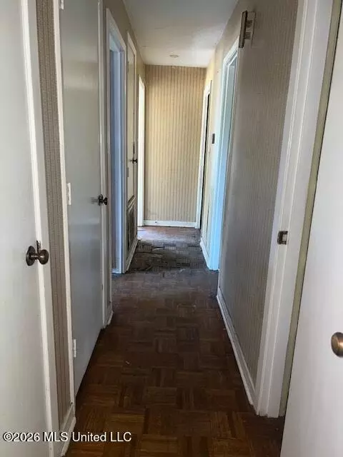 Entry Way - 1132 Verbena St, Jackson, MS 39212 photo 1 of 1