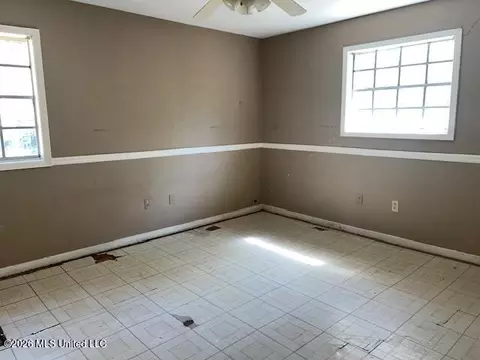 Bedroom - 1132 Verbena St, Jackson, MS 39212 photo 3 of 4