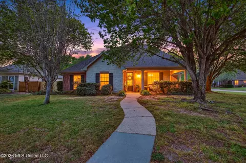 480 Jordan Dr, Biloxi, MS 39531