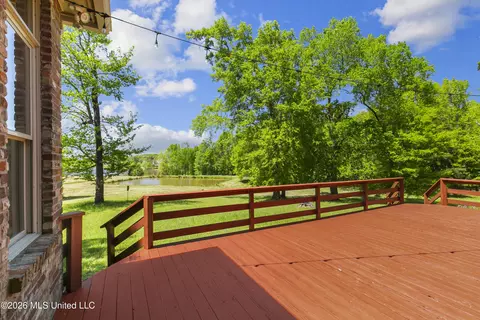Exterior - 373 Chapel Hill Rd, Flora, MS 39071 photo 13 of 15