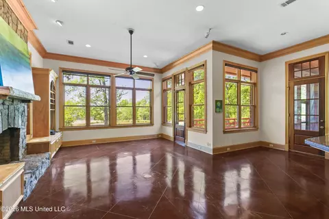 Living - 373 Chapel Hill Rd, Flora, MS 39071 photo 8 of 8