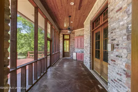 Exterior - 373 Chapel Hill Rd, Flora, MS 39071 photo 12 of 15
