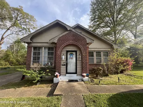 3817 29th St, Meridian, MS 39307