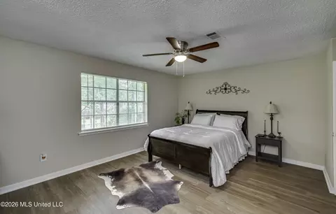 Bedroom - 3405 Forest Hill Rd, Jackson, MS 39212 photo 2 of 4
