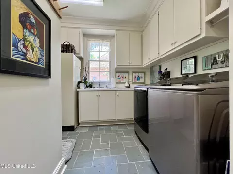 Other - 409 Roses Bluff Dr, Madison, MS 39110 photo 2 of 19