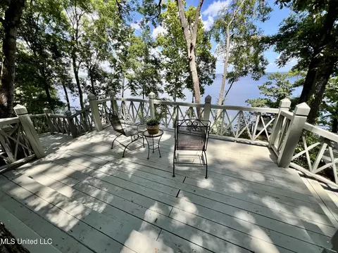 Exterior - 409 Roses Bluff Dr, Madison, MS 39110 photo 12 of 21