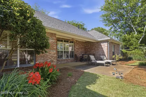 Exterior - 1013 Laramie Ct, Madison, MS 39110 photo 8 of 9