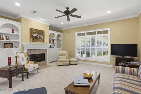 Living - 1013 Laramie Ct, Madison, MS 39110 photo 1 of 1
