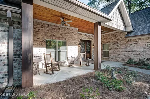 Exterior - 2964 Highway 471, Brandon, MS 39047 photo 5 of 13