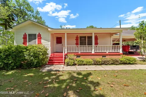 294 Saint Peter St, State Line, MS 39362