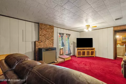 Living - 294 Saint Peter St, State Line, MS 39362 photo 1 of 1