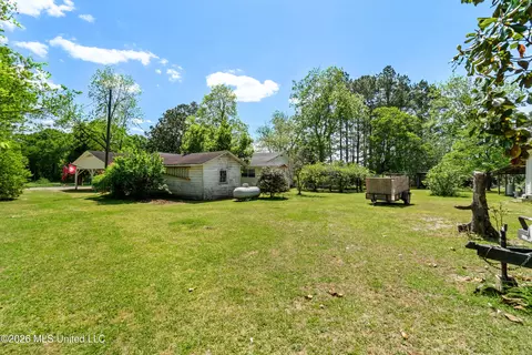 Exterior - 294 Saint Peter St, State Line, MS 39362 photo 13 of 15