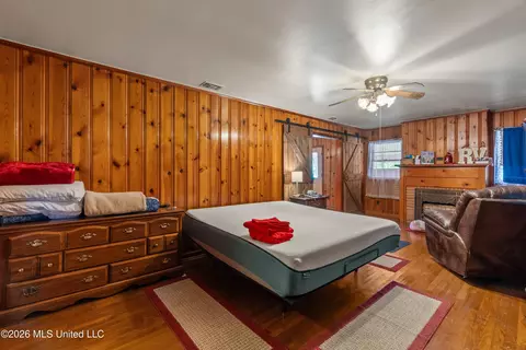 Bedroom - 294 Saint Peter St, State Line, MS 39362 photo 1 of 7