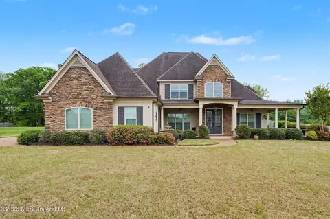 12871 Miller Farms Dr, Olive Branch, MS 38654