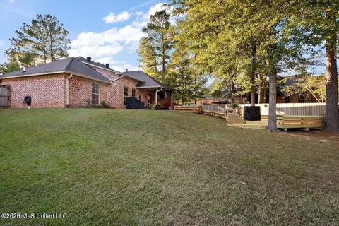 Exterior - 902 Timberton Dr, Pearl, MS 39208 photo 7 of 8