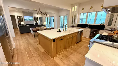 Kitchen - 117 N Natchez Dr, Madison, MS 39110 photo 1 of 4