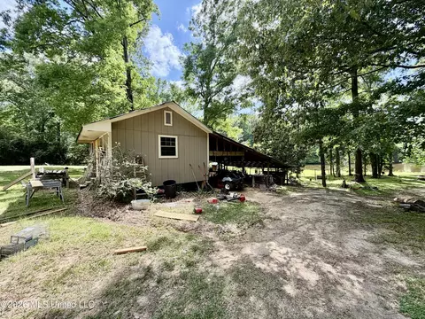 Exterior - 215 Trace Cir, Raymond, MS 39154 photo 13 of 16