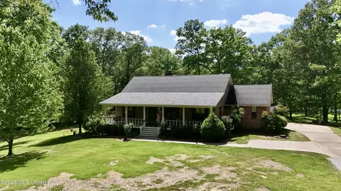 Exterior - 215 Trace Cir, Raymond, MS 39154 photo 3 of 16