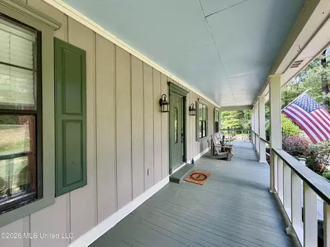 Exterior - 215 Trace Cir, Raymond, MS 39154 photo 5 of 16