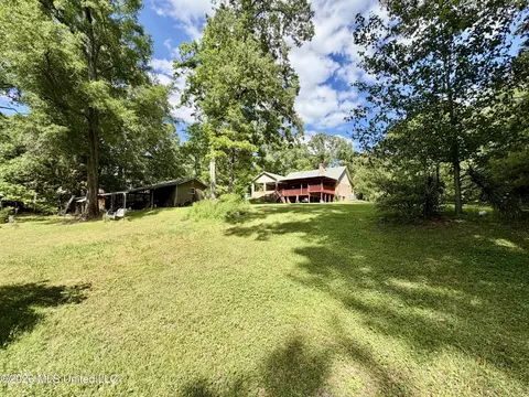 Exterior - 215 Trace Cir, Raymond, MS 39154 photo 11 of 16
