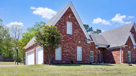 857 Amanda Cv, Hernando, MS 38632 photo 2