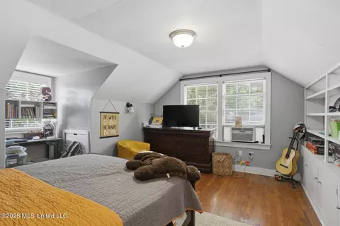 Bedroom - 836 Brookwood Rd, Jackson, MS 39206 photo 2 of 3