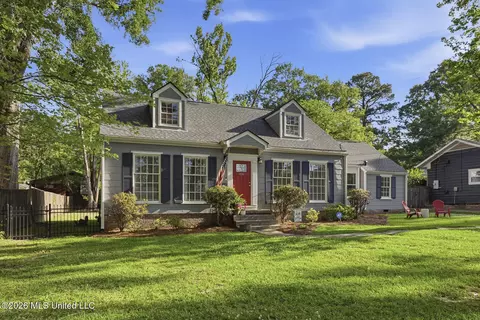 836 Brookwood Rd, Jackson, MS 39206