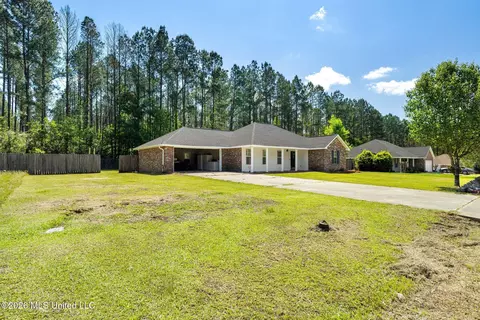 22 Southdown Rd, Sumrall, MS 39482 photo 2