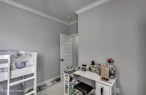 Bedroom - 1006 Kensington Dr, Flowood, MS 39232 photo 7 of 11