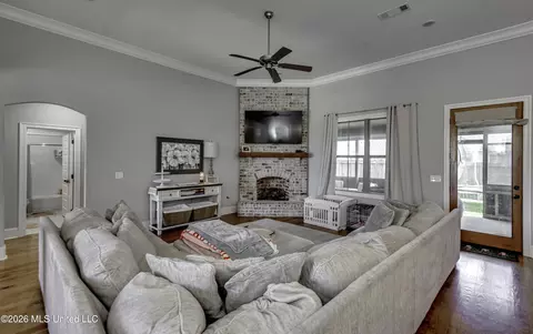 Living - 1006 Kensington Dr, Flowood, MS 39232 photo 1 of 2