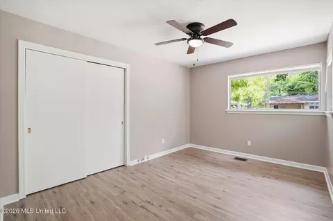 Bedroom - 5523 Wayneland Dr, Jackson, MS 39211 photo 2 of 4
