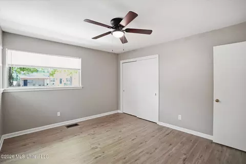 Bedroom - 5523 Wayneland Dr, Jackson, MS 39211 photo 3 of 4