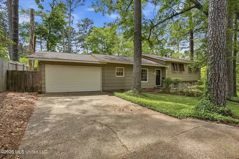 Exterior - 2115 Meadowbrook Rd, Jackson, MS 39211 photo 2 of 10