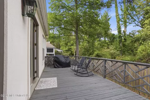 Exterior - 4210 Ridgewood Rd, Jackson, MS 39211 photo 5 of 5